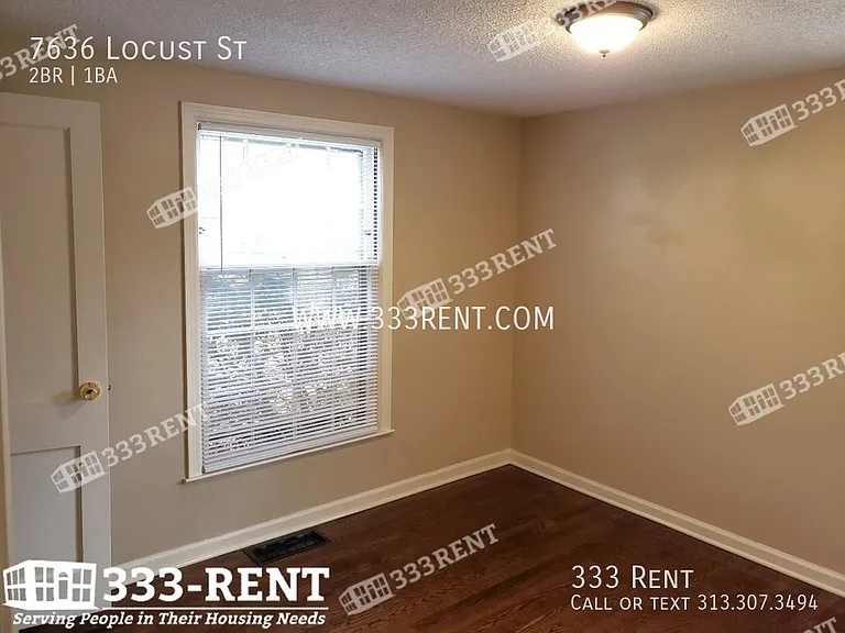 7636 Locust St — Photo 11