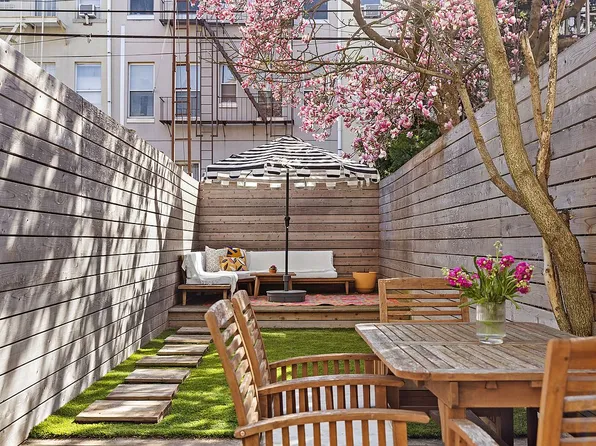 171 Monitor St, Brooklyn, NY 11222