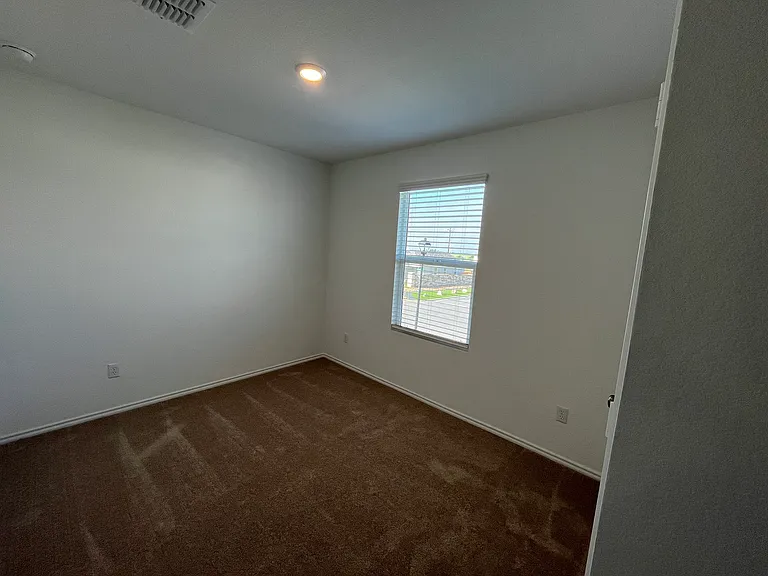 591 Commander Abbott Dr — Photo 20