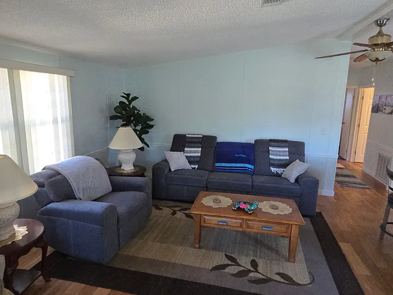 1715 Pebble Beach Ln — Photo 4