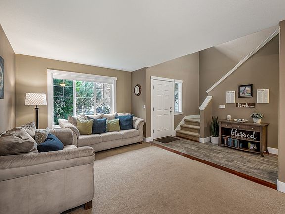 4th image of 6708 Kirsop Village Dr SW