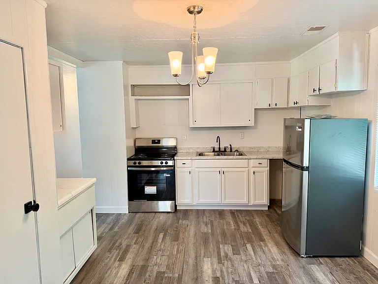 248 Quiet Circle Dr — Photo 6