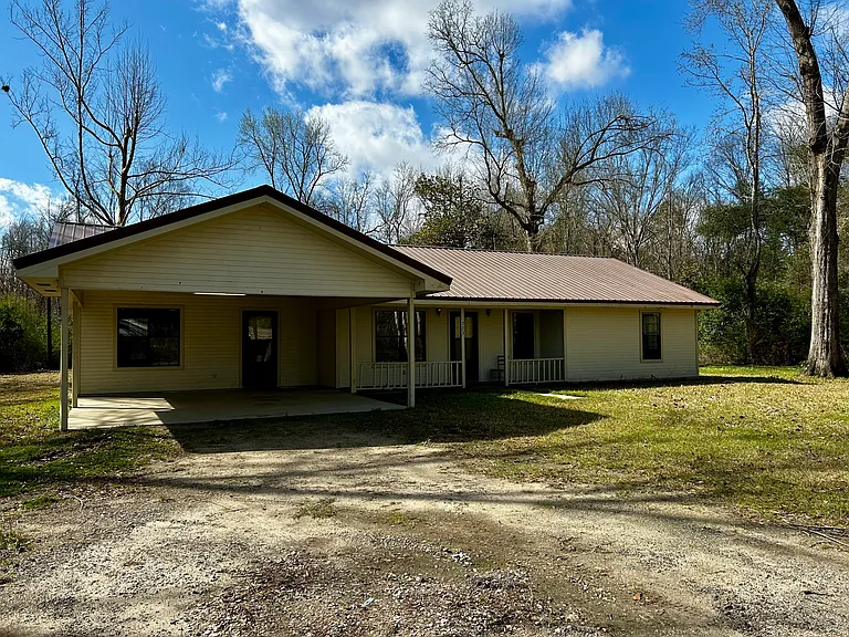 723 Bearling St — Photo 2