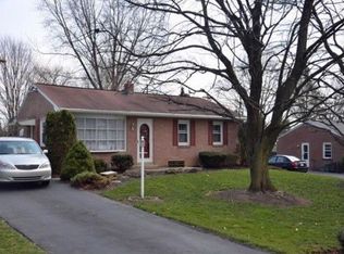 67 Quaker Hills Rd, Lancaster, PA 17603