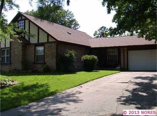4420 S Gum Ave, Broken Arrow, OK 74011