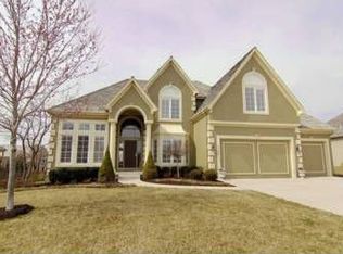 15060 Sherwood St, Leawood, KS 66224