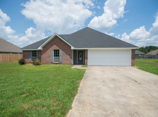 437 Pritchard Cir, Tupelo, MS 38801