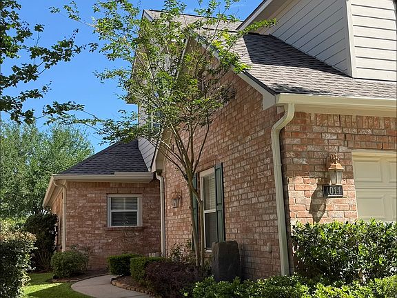 4th image of 4014 Waterford Ln