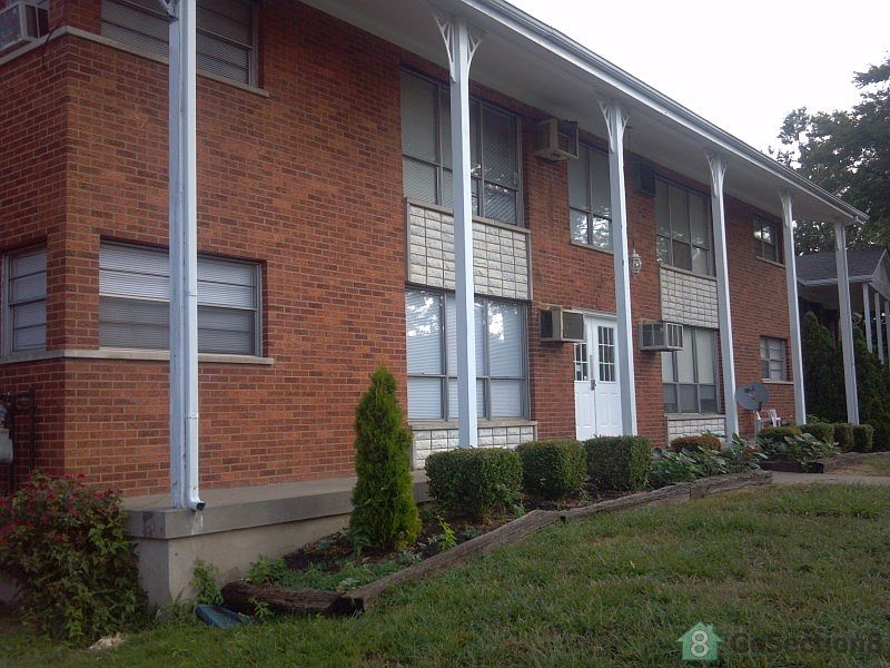 1st image of 2223 Heather Ln APT 9