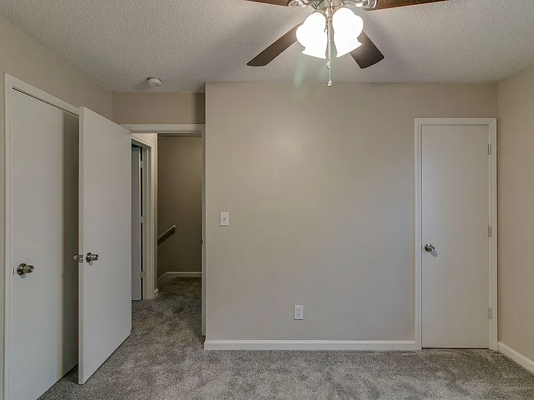 1244 Parkway Pl — Photo 22