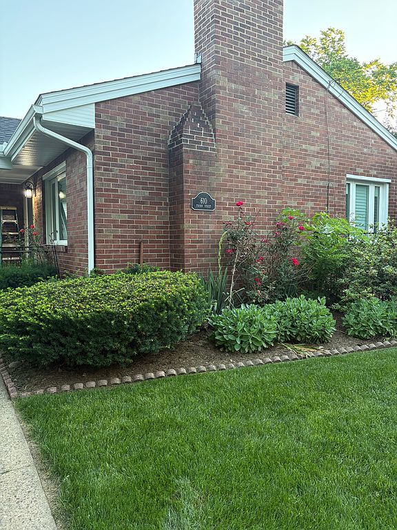 610 Thorn St - Property Image