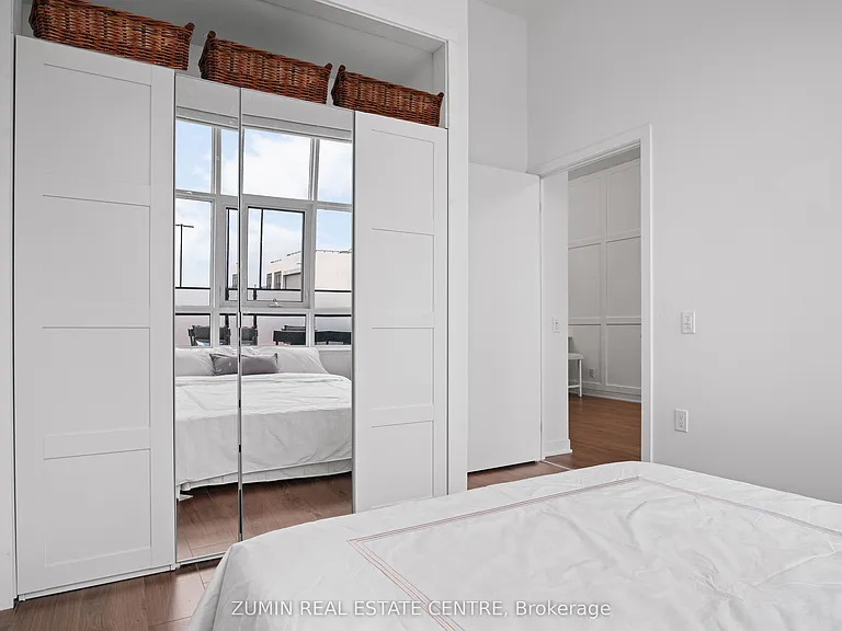 395 Dundas St W #110 — Photo 9
