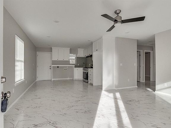 5th image of 1509 SE 65th St