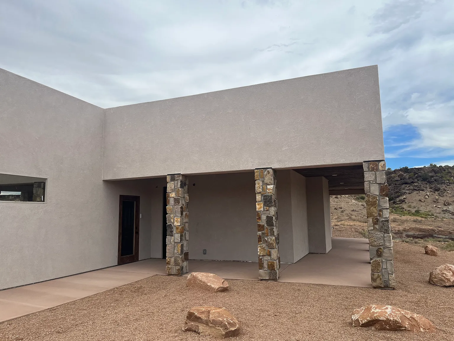 2 bed, 1512 sqft, $3,800 — Photo 3