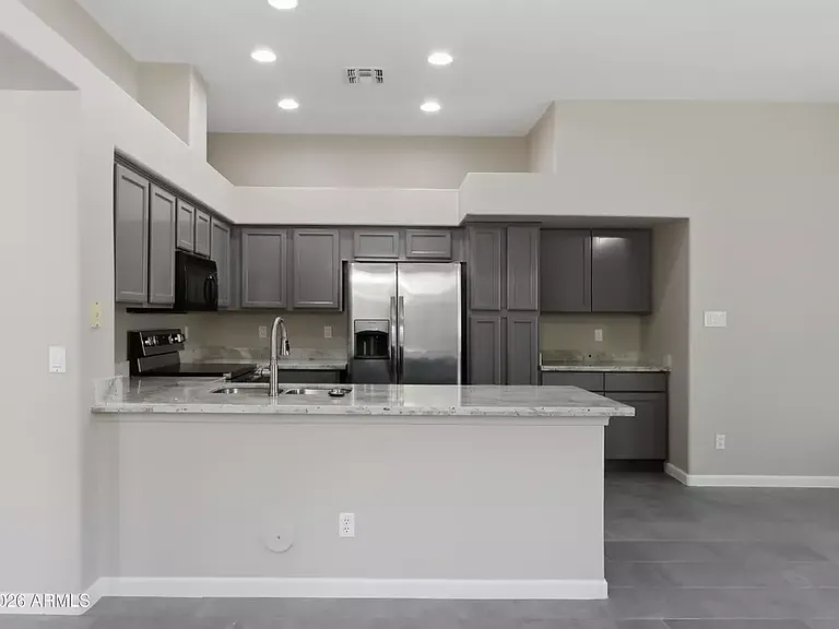 964 W Fairway Dr — Photo 12