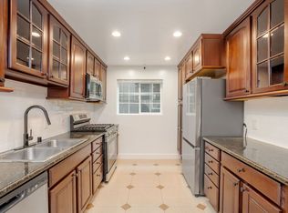 317 S Hamel Rd APT B, Los Angeles, CA 90048