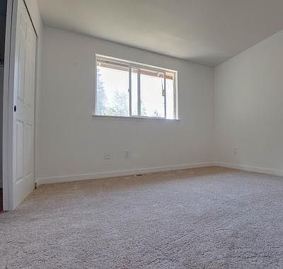 4th image of 16515 72nd Avenue Ct E