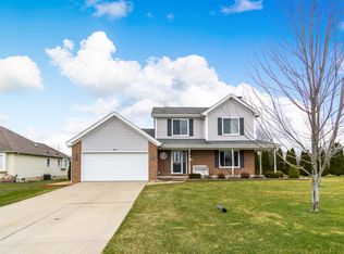 4481 Maple Leaf Dr, Grand Blanc, MI 48439