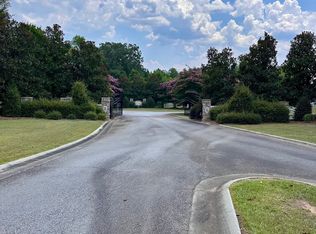 16 S Pointe Dr, Tignall, GA 30668