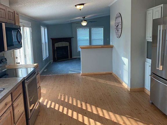 5th image of 55 Braynay Ln