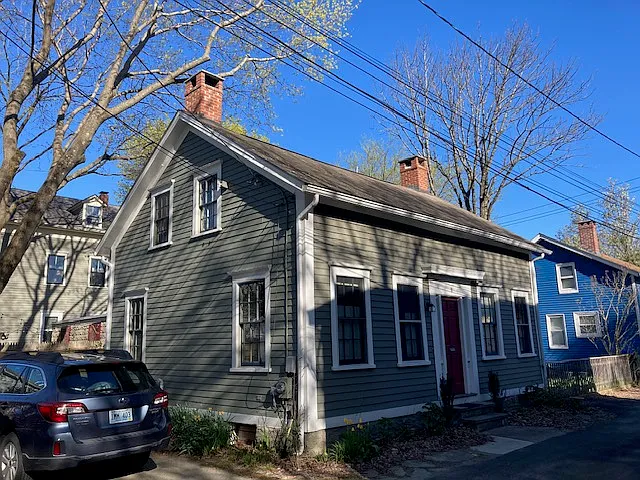11 Gibbon Ct — Photo 2