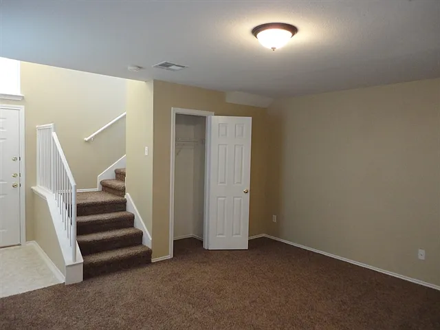 2684 Bradley Ln — Photo 5