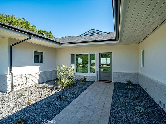 4th image of 1026 Merry Hill Rd