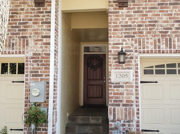 1205 Lake Vista Ln, Richardson, TX 75080