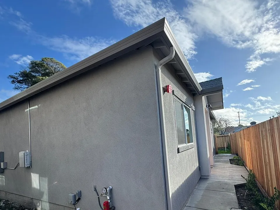574 Marin Ave