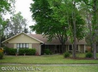 2579 Stonebridge Dr, Jacksonville, FL 32223