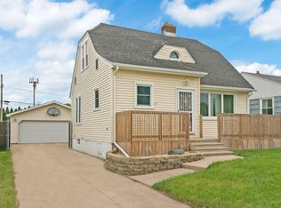 5810 56th Ave, Kenosha, WI 53144