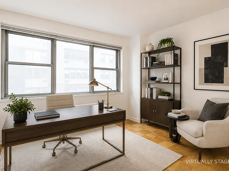 211 E 53rd St #9A — Photo 6