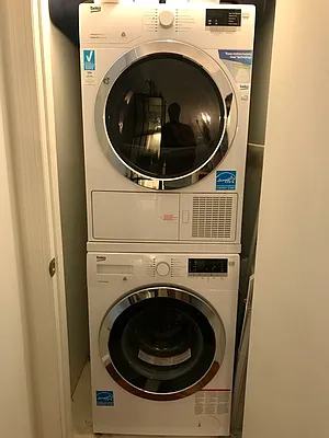 Rented by Owner | media 22