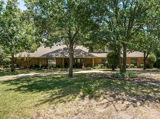 622 Mobley Rd, Cedar Hill, TX 75104
