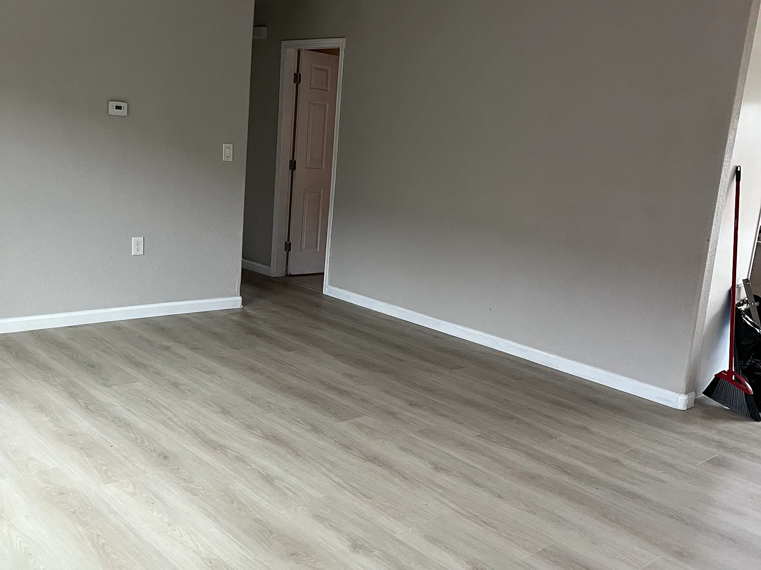 7914 Diana Marie Dr — Photo 3