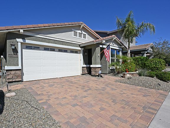 2nd image of 3418 E Alfalfa Dr