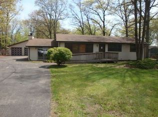 11420 Douglas Rd, Temperance, MI 48182