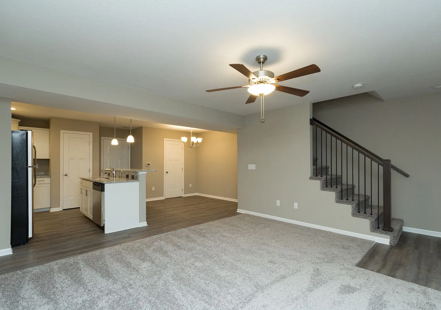 Delavan Townhomes — Photo 3