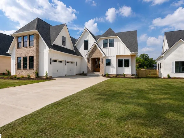 121 Cannon Ave, Fountain Inn, SC 29644