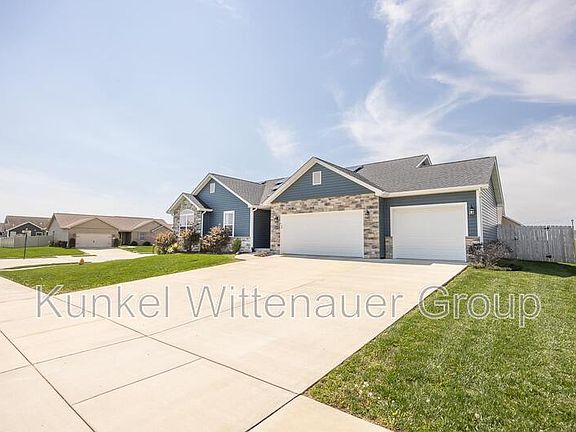 3rd image of 2678 London Ln