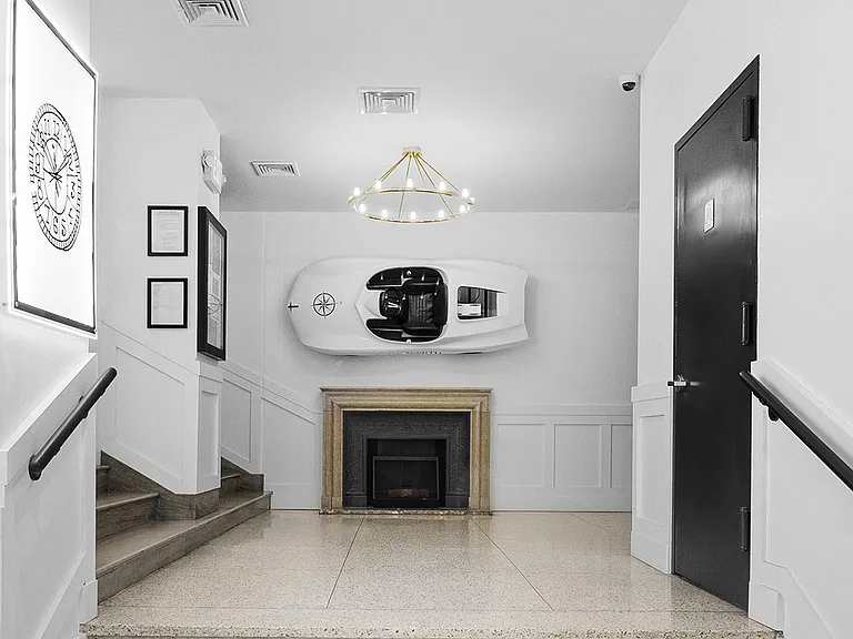 132 E 45th St #8F — Photo 10