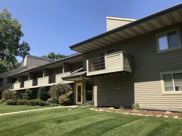 2411 Tawhee Dr, Madison, WI