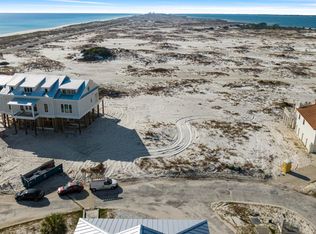 7319 Spinnaker Ct, Navarre, FL 32566