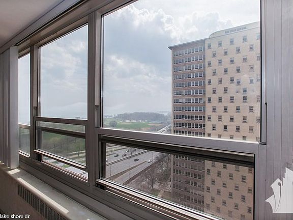 4th image of 3950 N Lake Shore Dr APT 1826