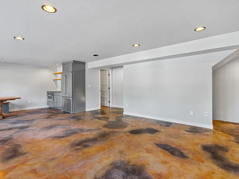 1708 Yelm Hwy SE — Photo 38