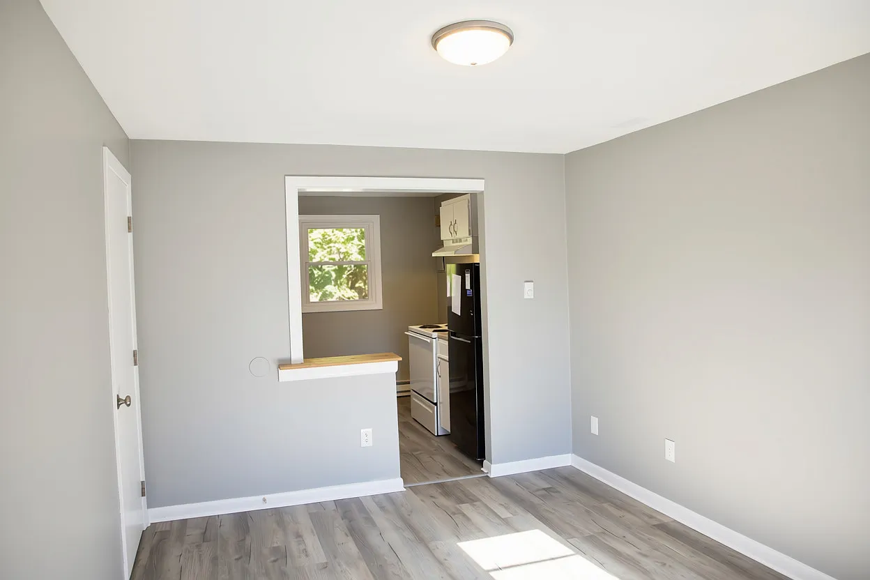2 bed, 900 sqft, $1,675 — Photo 1