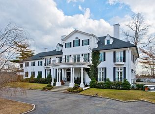 253 Store Hill Rd, Old Westbury, NY 11568
