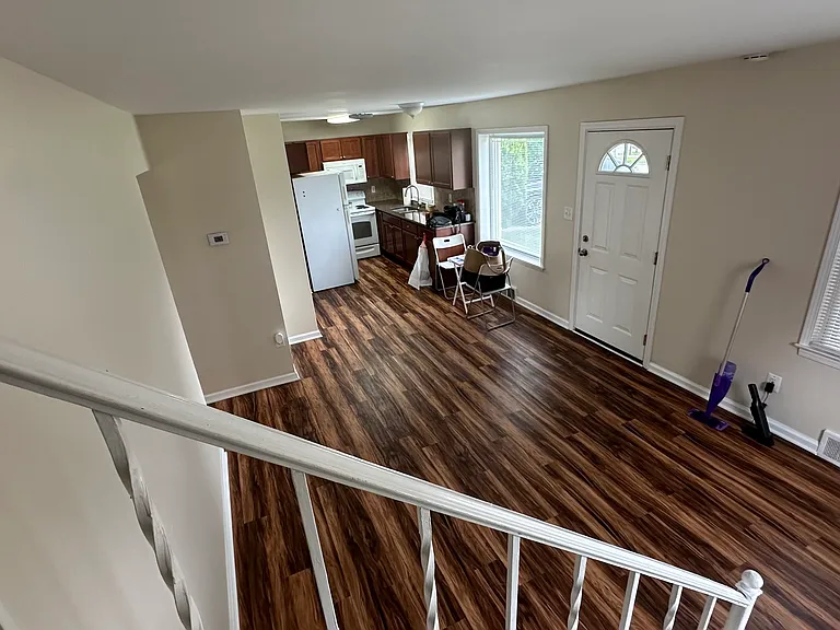 2945 Burdette St — Photo 20