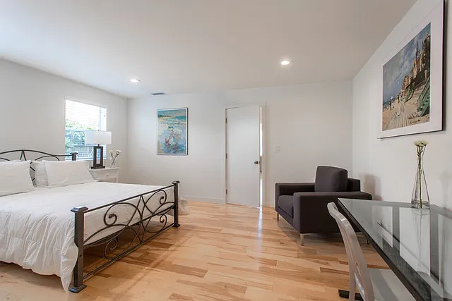 3055 Landa St — Photo 39