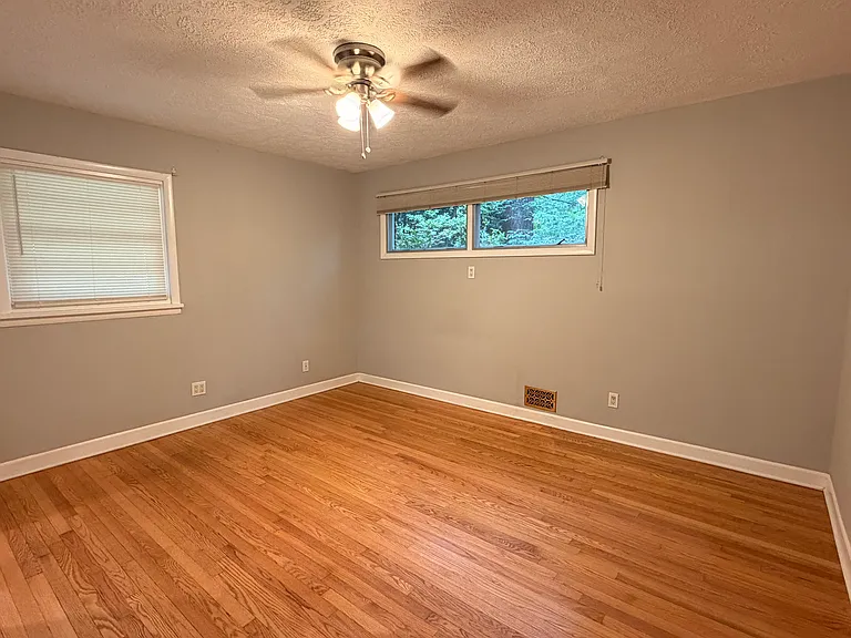 3284-2 N Embry Cir — Photo 3